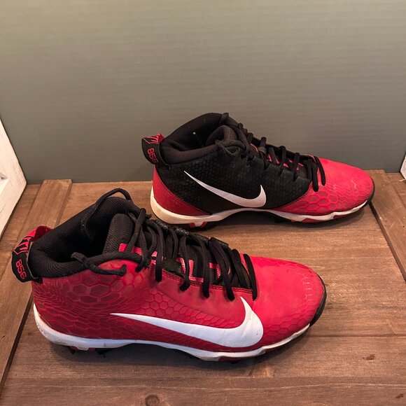 Nike Mens Red White Soccer Cleat Size 8 main image 8